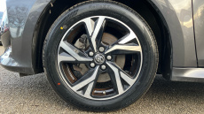 Toyota Yaris 1.5 Hybrid Design 5dr CVT Hybrid Hatchback